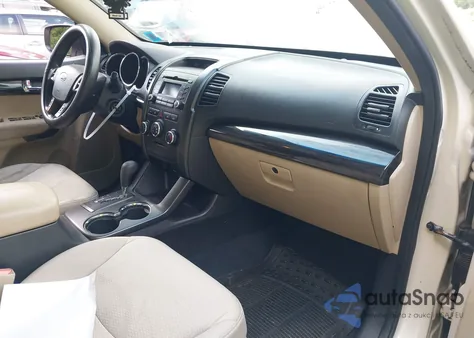 2011 Kia Sorento Lx из США, поврежденный, VIN 5XYKTCA1XBG063130